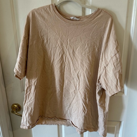 Oversized Tee - Picture 1 of 1